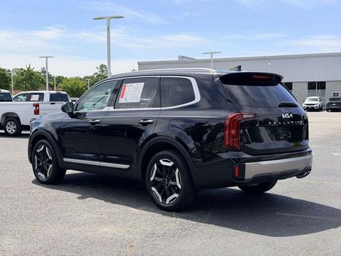 Used 2025 Kia Telluride S AWD/4WD image 4