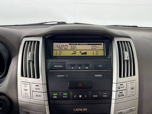 Used 2004 Lexus RX 330 AWD image 8