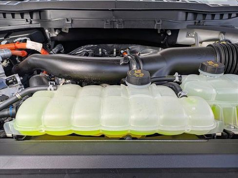 New 2025 Ford F150 Platinum w/ Equipment Group 702A High image 18