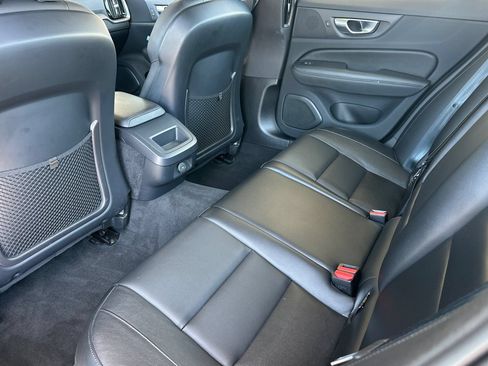 Used 2024 Volvo S60 B5 Core FWD image 14