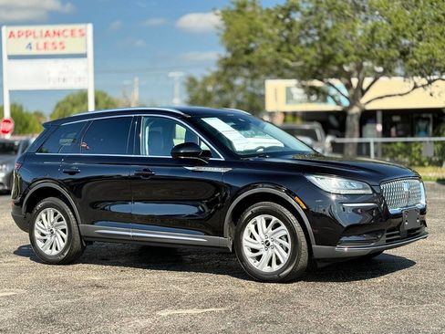 Used 2022 Lincoln Corsair FWD image 11