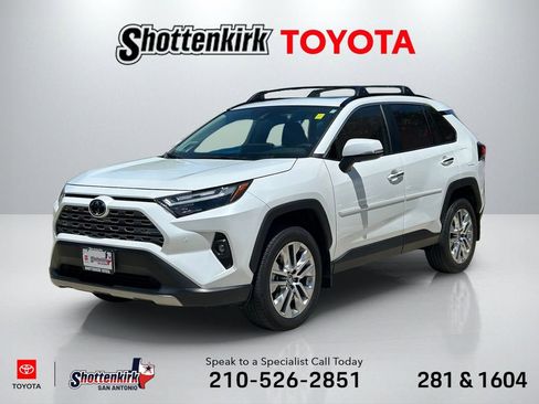 Used 2025 Toyota RAV4 Limited FWD image 1