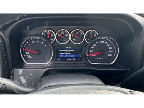 Used 2020 Chevrolet Silverado 1500 LT Trail Boss image 15