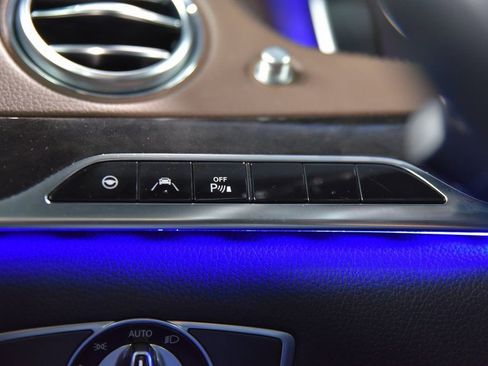 Used 2014 Mercedes-Benz S 550 Sedan image 25