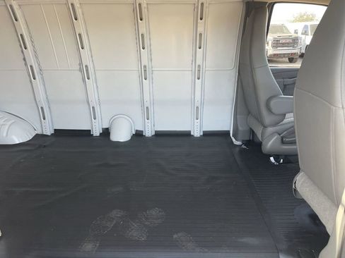 New 2025 GMC Savana 2500 Extended w/ Driver Convenience Package RWD image 26