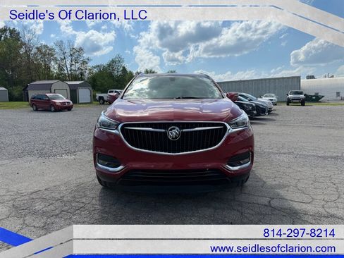 Used 2018 Buick Enclave Essence AWD/4WD image 2