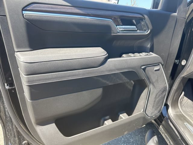 New 2026 Chevrolet Silverado 1500 RST w/ RST All Star Premium Package AWD/4WD image 11