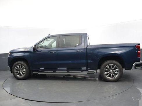 Used 2021 Chevrolet Silverado 1500 LT AWD/4WD image 6