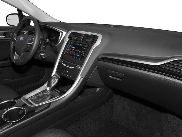 Used 2016 Ford Fusion SE FWD image 17