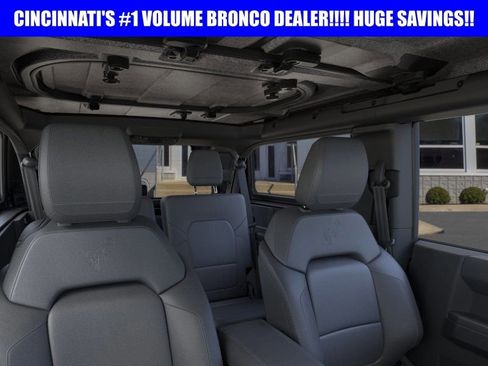 New 2026 Ford Bronco Badlands w/ Sasquatch Package AWD/4WD image 12