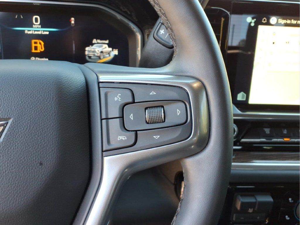 Used 2026 Chevrolet Silverado 2500 LT w/ Trail Boss Package AWD/4WD image 13