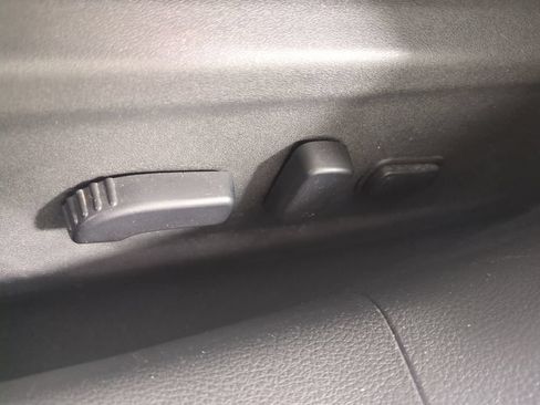 Used 2019 Nissan Altima 2.5 SV FWD image 30