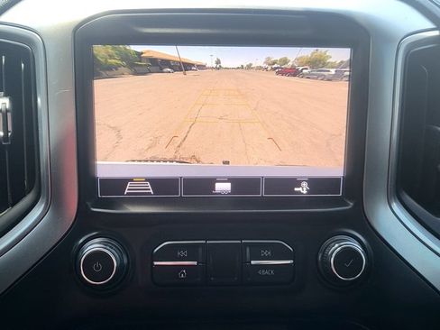 Used 2020 Chevrolet Silverado 1500 LT Trail Boss AWD/4WD image 31