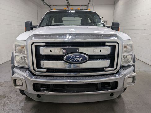 Used 2011 Ford F450 XLT w/ Ambulance Preparation Pkg RWD image 12