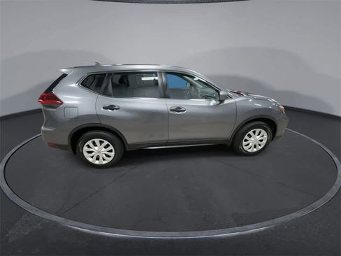 Used 2018 Nissan Rogue S image 9