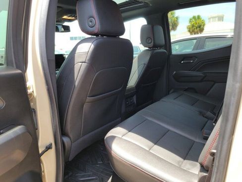 Used 2023 Chevrolet Colorado Z71 w/ Z71 Convenience Package 2 image 26