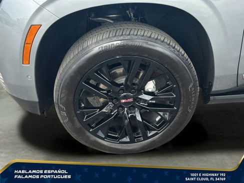 Certified 2026 GMC Yukon Denali w/ Denali Reserve Package AWD/4WD image 10