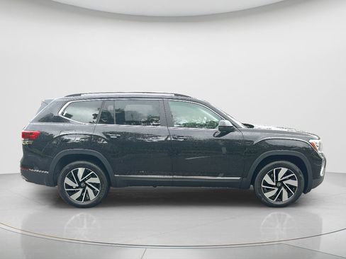 New 2026 Volkswagen Atlas SEL image 4