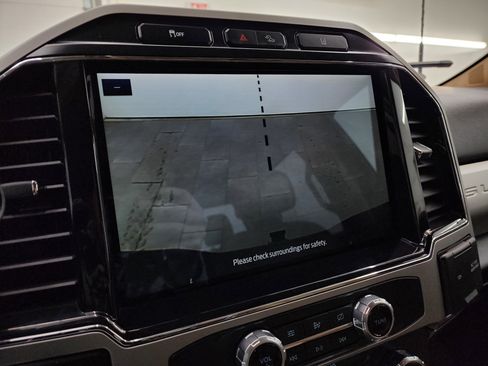 Used 2022 Ford F250 Lariat w/ Tremor Off-Road Package image 17