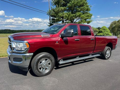 Used 2024 RAM 2500 Tradesman w/ Chrome Appearance Group AWD/4WD image 1