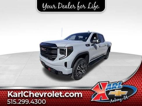 Used 2025 GMC Sierra 1500 AT4 w/ AT4 Preferred Package image 1