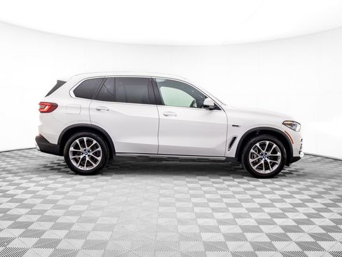 Used 2023 BMW X5 xDrive45e w/ Climate Comfort Package image 6