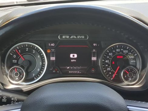 Used 2022 RAM 1500 Big Horn RWD image 30