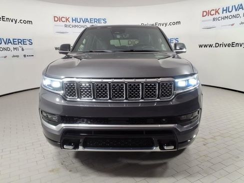 Used 2024 Jeep Grand Wagoneer L Series III w/ HD Trailer Tow Package AWD/4WD image 2