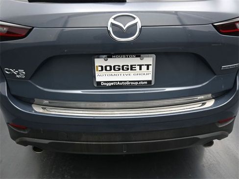 Used 2023 MAZDA CX-5 Carbon Edition image 12