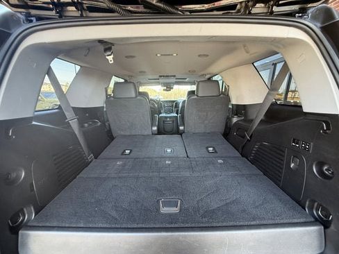 Used 2020 Cadillac Escalade Premium Luxury image 13