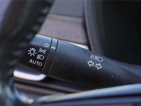 Used 2023 Nissan Altima 2.5 SL image 33