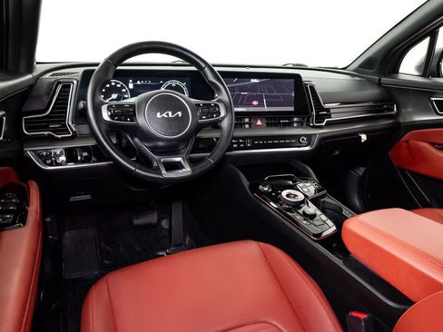 Certified 2025 Kia Sportage SX Prestige image 5