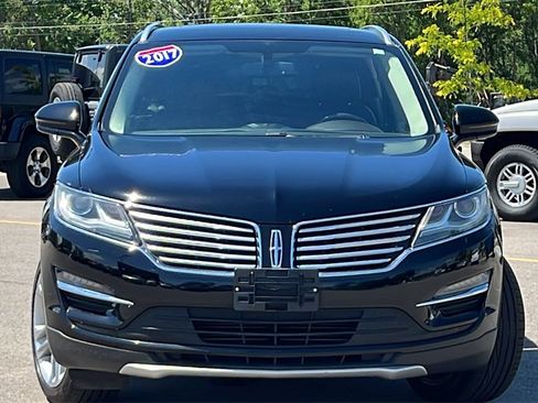 Used 2017 Lincoln MKC Reserve image 4