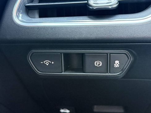 Used 2025 Kia K4 GT-Line FWD image 33
