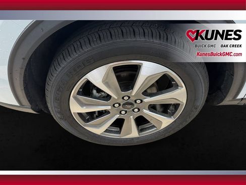 Used 2025 Ford Escape Platinum AWD/4WD image 13