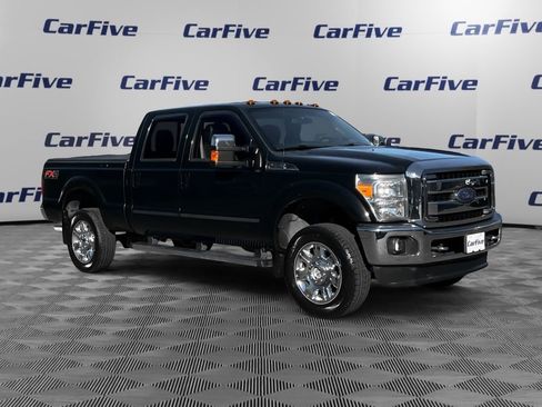 Used 2015 Ford F250 Lariat w/ Chrome Package image 8