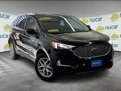 Used 2024 Ford Edge SEL w/ Convenience Package