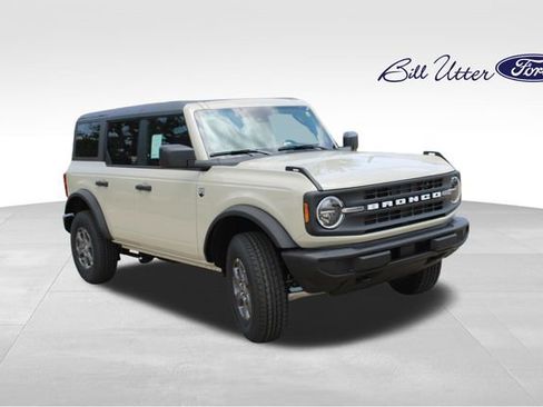 New 2026 Ford Bronco Big Bend AWD/4WD image 2