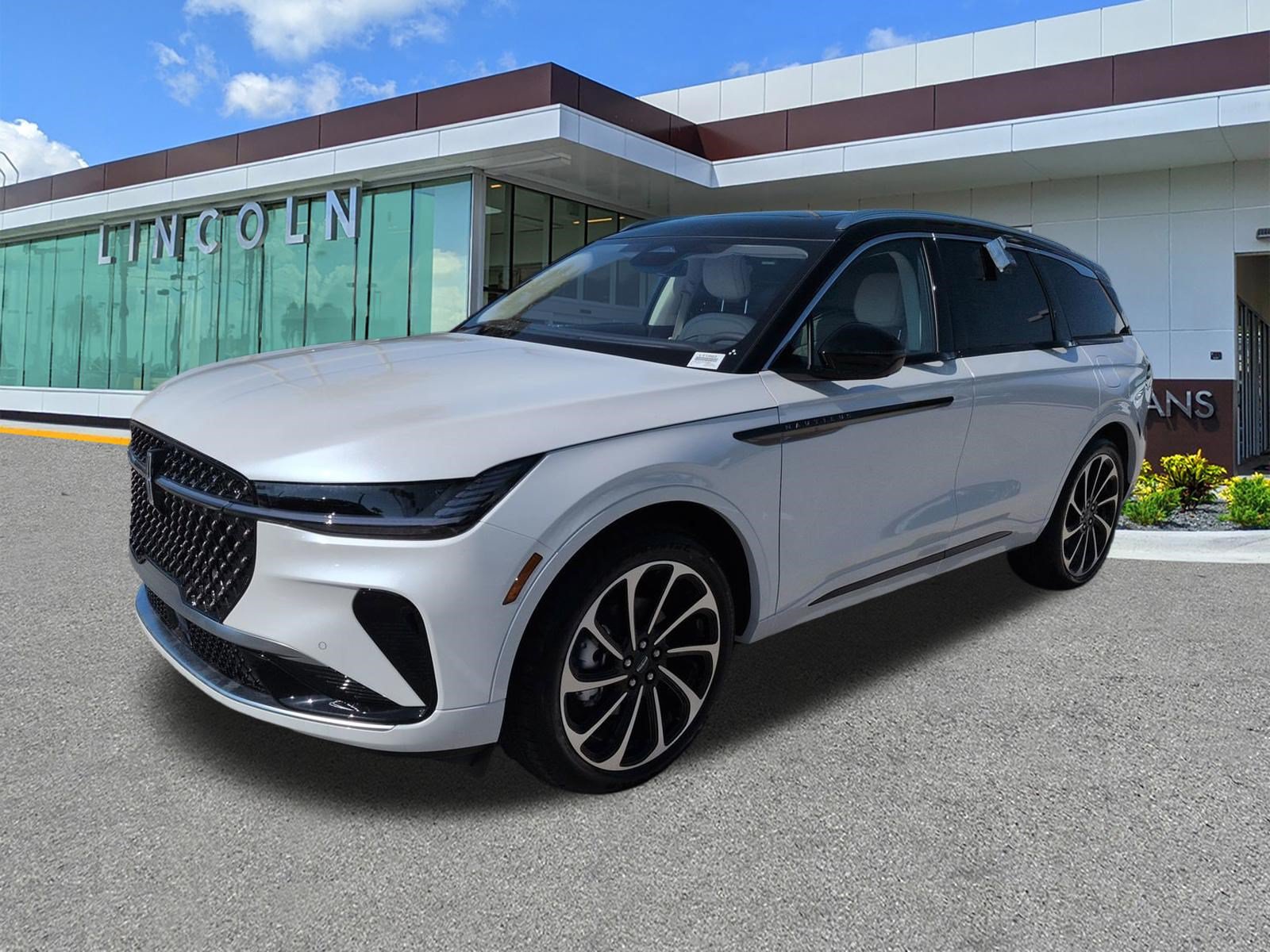 New 2026 Lincoln Nautilus Black Label AWD/4WD image 8