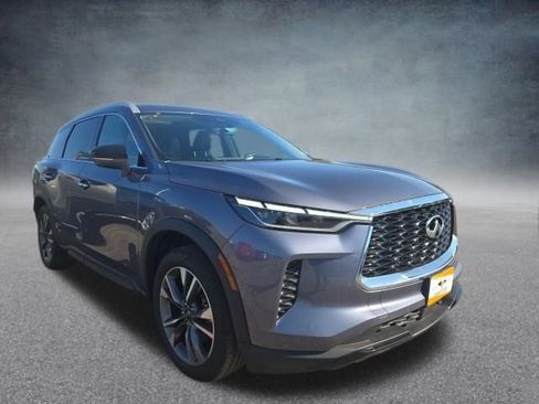 Used 2023 INFINITI QX60 Luxe image 2