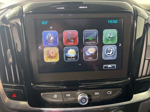 Used 2019 Chevrolet Traverse LT w/ LT Premium Package FWD image 18