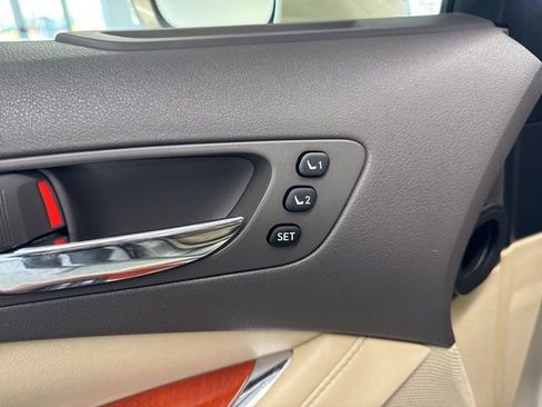 Used 2012 Lexus ES 350 FWD image 17