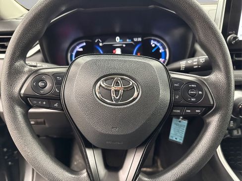 Used 2023 Toyota RAV4 LE image 24