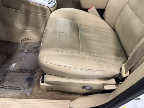 Used 2008 Chevrolet Equinox LTZ image 19