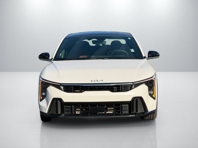 Certified 2025 Kia K4 GT-Line w/ GT-Line Premium Package FWD image 2