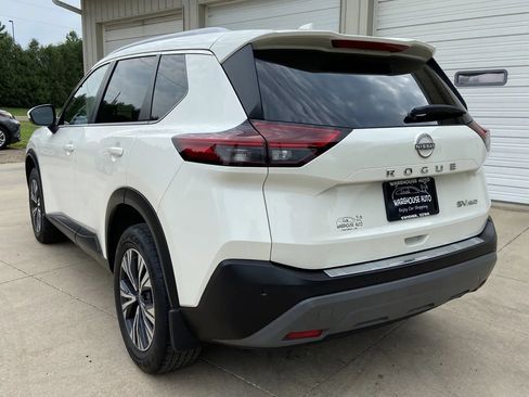 Used 2023 Nissan Rogue SV w/ SV Premium B Package AWD/4WD image 5