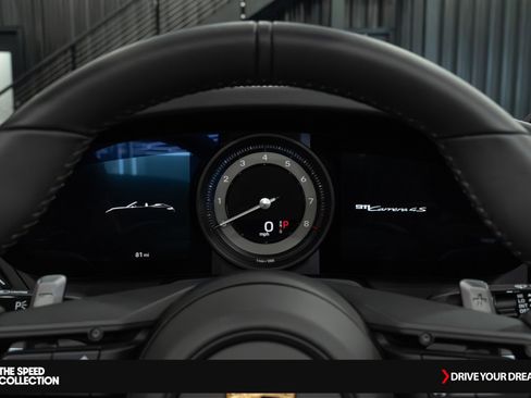 Used 2024 Porsche 911 Carrera S image 35