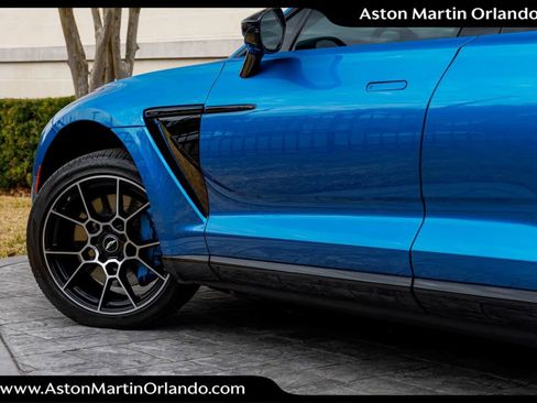 Used 2021 Aston Martin DBX image 30