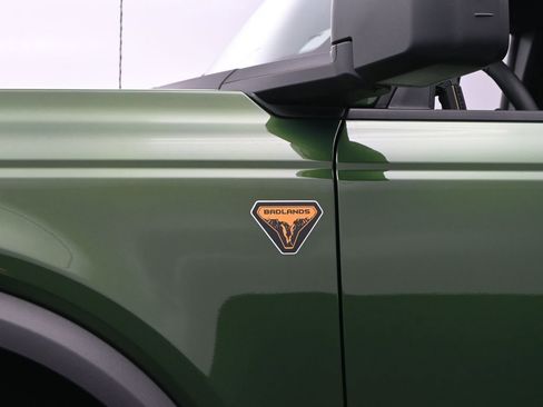 New 2025 Ford Bronco Badlands AWD/4WD image 30