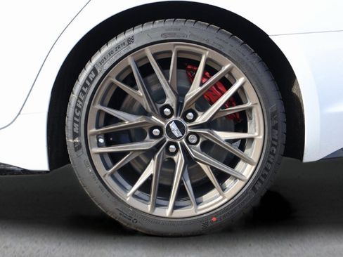 New 2026 Cadillac CT5 V Blackwing w/ Carbon Fiber 1 Package image 27